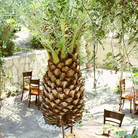 Albergo Cesme 3* Çeşme