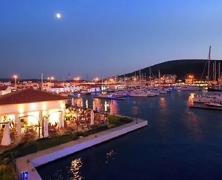 Albergo Cesme 住宿加早餐酒店